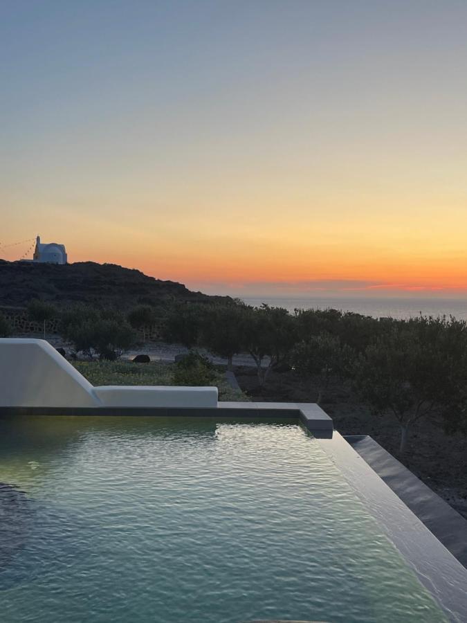 Saint John Oia-Exclusive Private Heated Pool Villas Exteriér fotografie