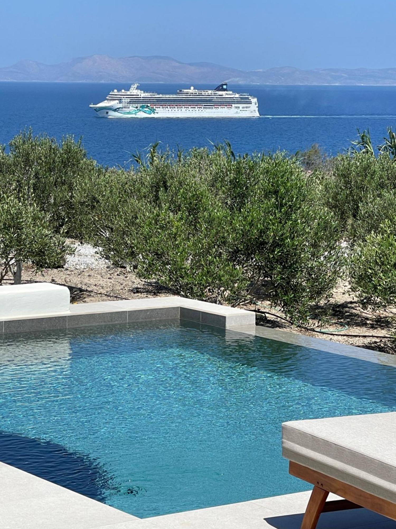Saint John Oia-Exclusive Private Heated Pool Villas Exteriér fotografie