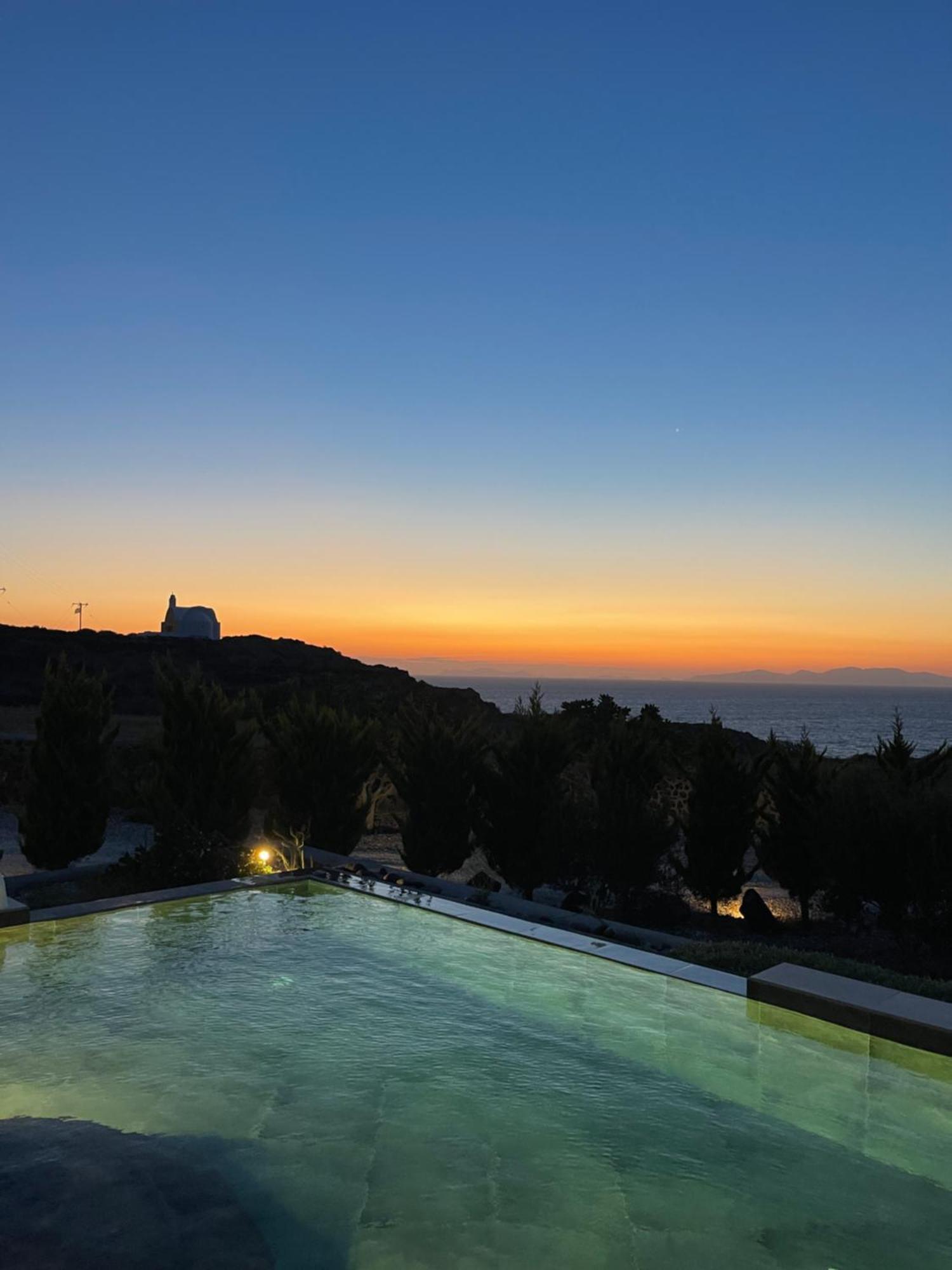 Saint John Oia-Exclusive Private Heated Pool Villas Exteriér fotografie